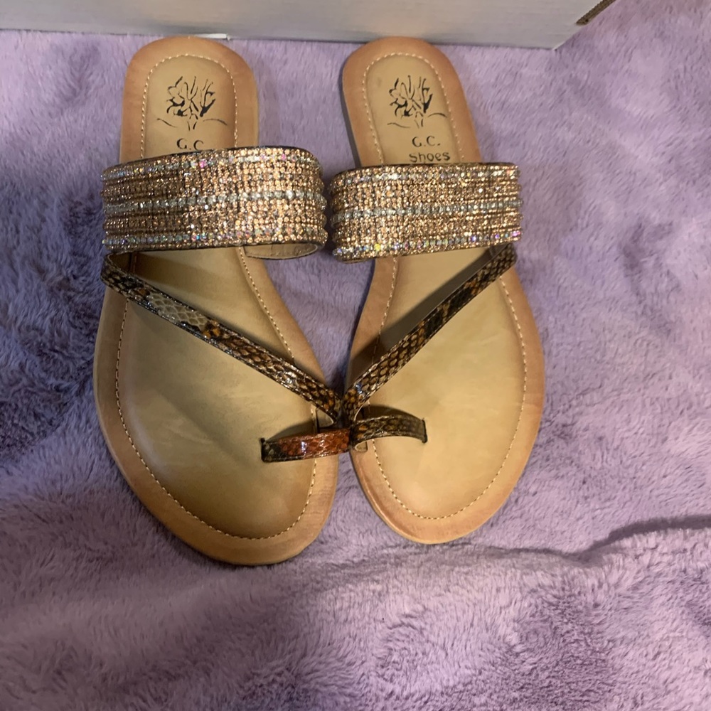 Womens shoes